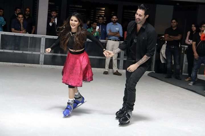 Bollywood Star at Ambience Mall Gurgaon