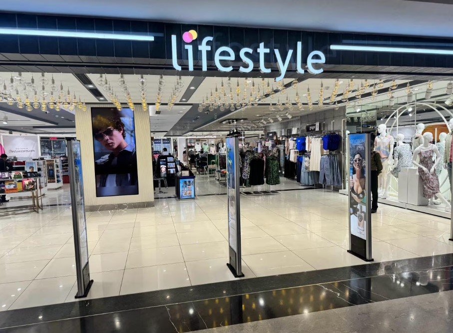 Clothing Stores Ambience Mall 1