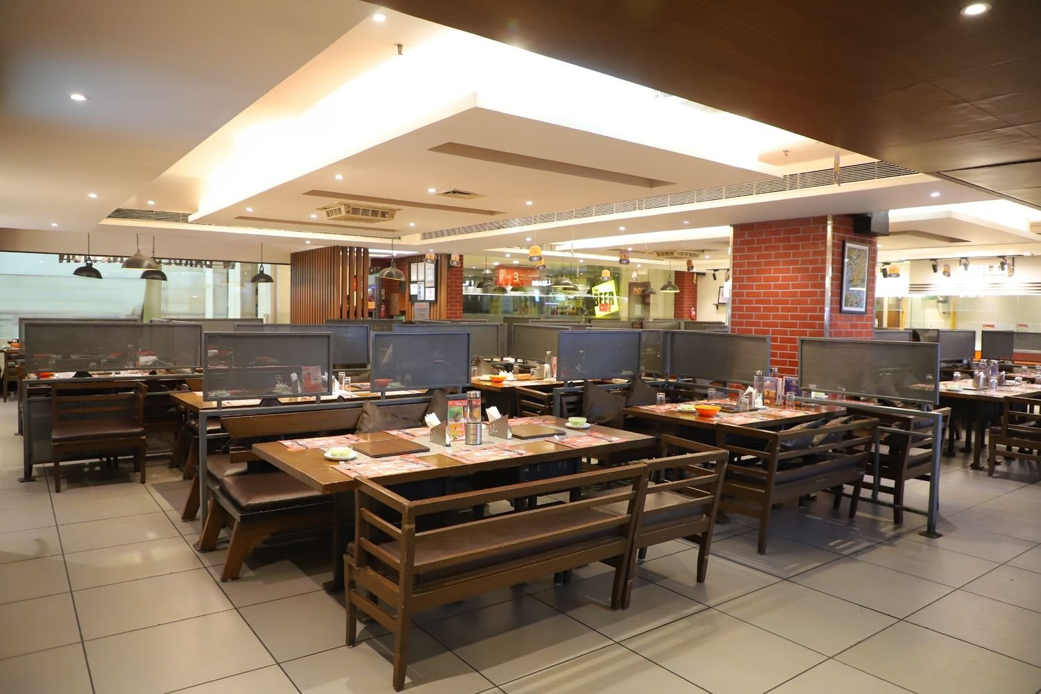 Restaurants in Ambience Mall Gurgaon
